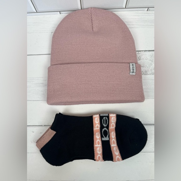 Bebe Beanie With Socks Knit Hat Super Cute Great for Gift 🎁 NWOT - Picture 2 of 5